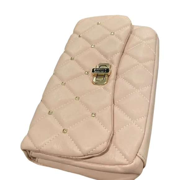 NWT 🚫CallOuts🚫Badgley Mishka Pink Blush Quilted Crossbody with studs - Picture 8 of 14
